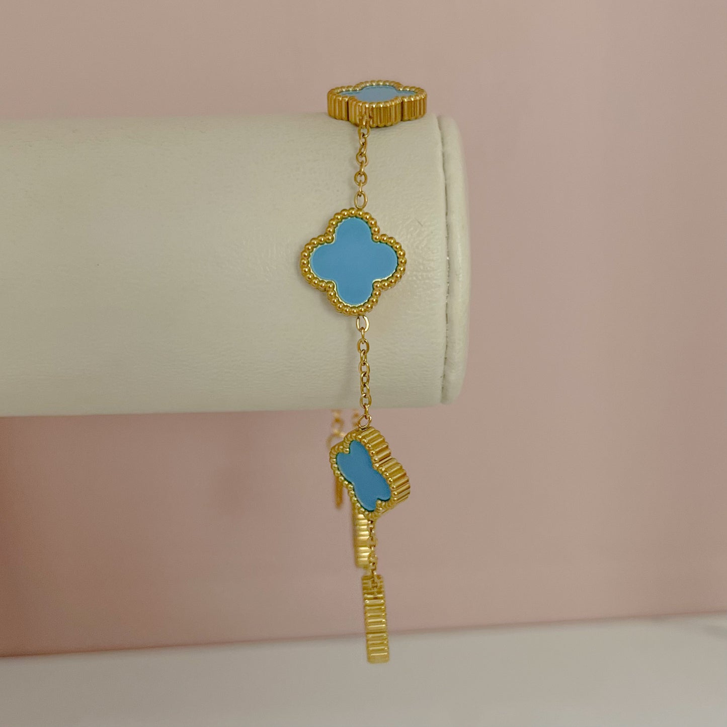 BRAZALETE TRÉBOL AZUL