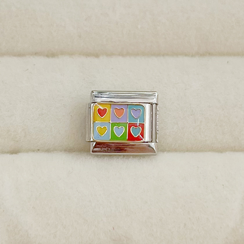 CHARM CORAZONES