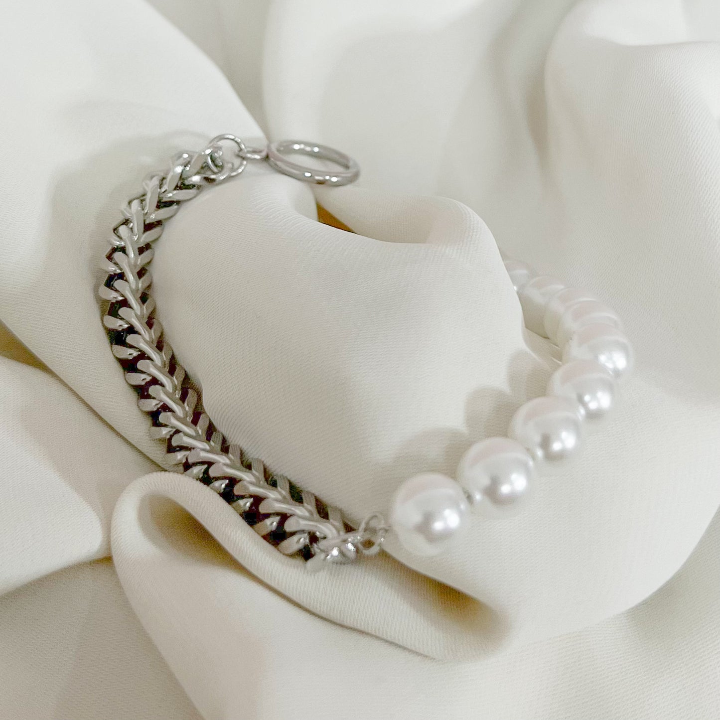 PULSERA CADENA PERLAS PLATEADO