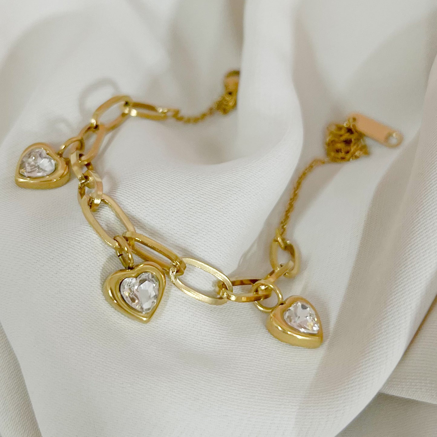 BRAZALETE CORAZONES ZIRCONIAS