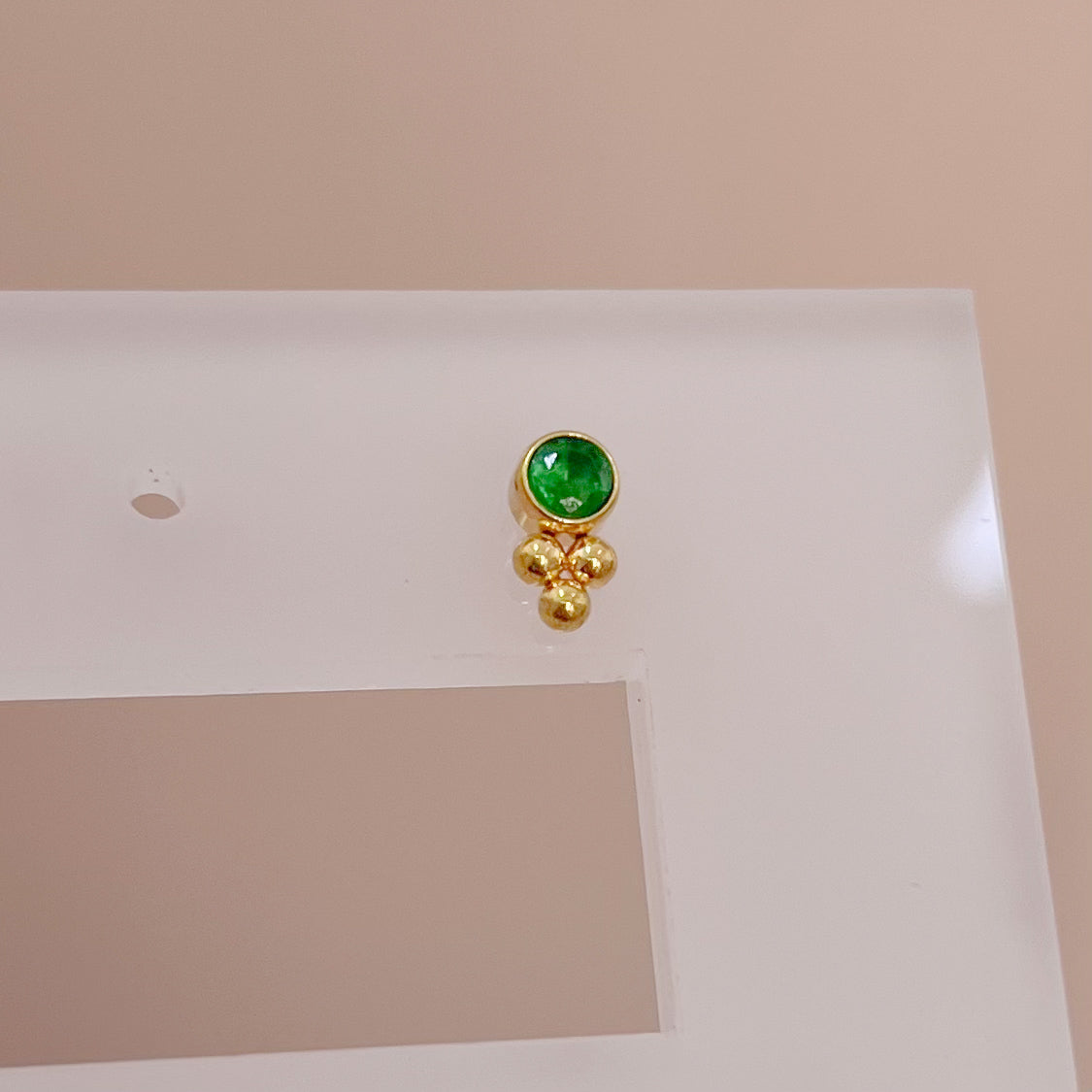 PIERCING FIGURA VERDE