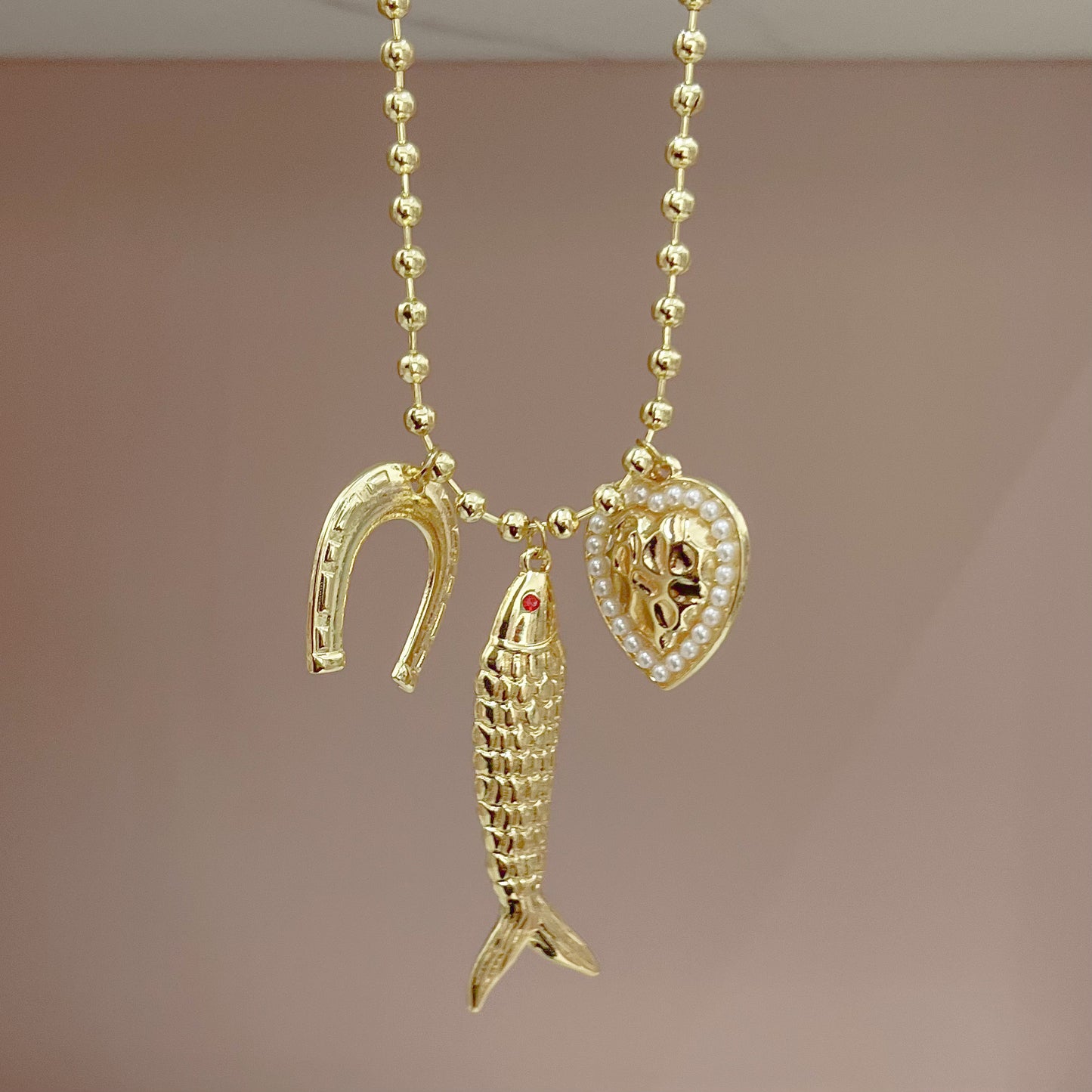 COLLAR PESCADO