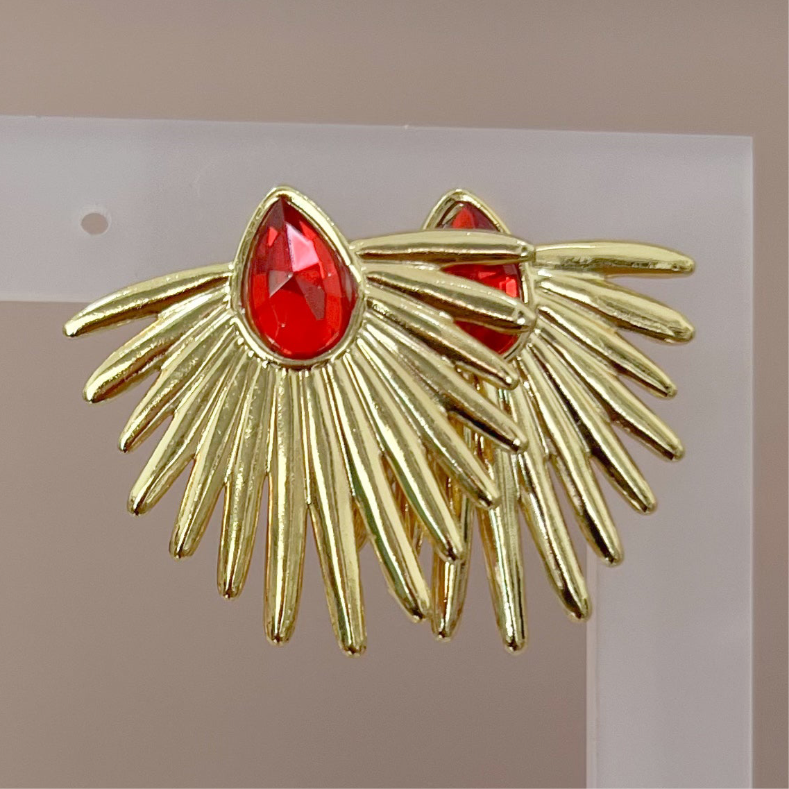 ARETES DESTELLO CRISTAL ROJO