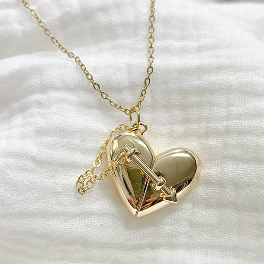 Collar corazón cofre