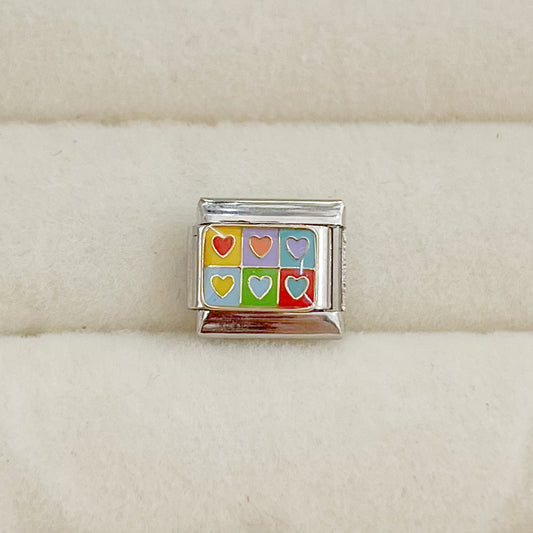 CHARM CORAZONES