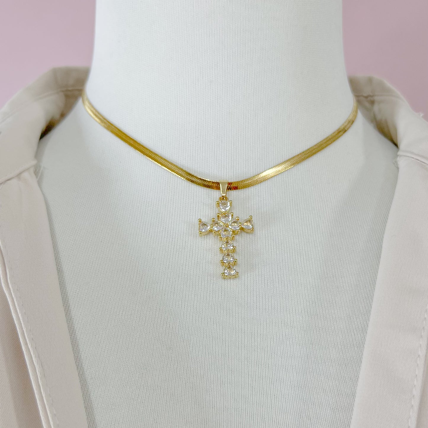 COLLAR CRUZ ZIRCONIAS PLANCHADO