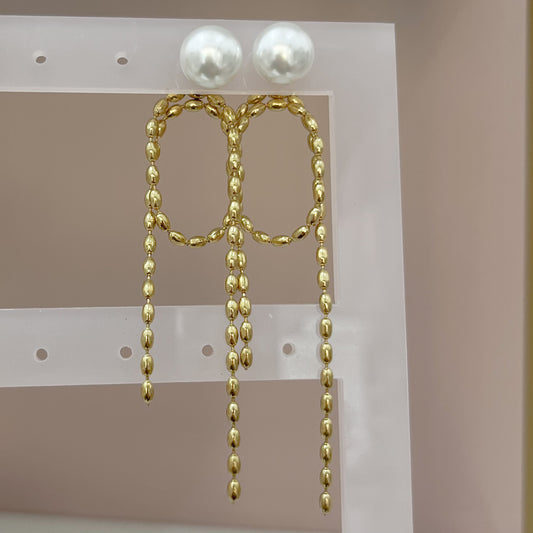 ARETES PERLA LAZO