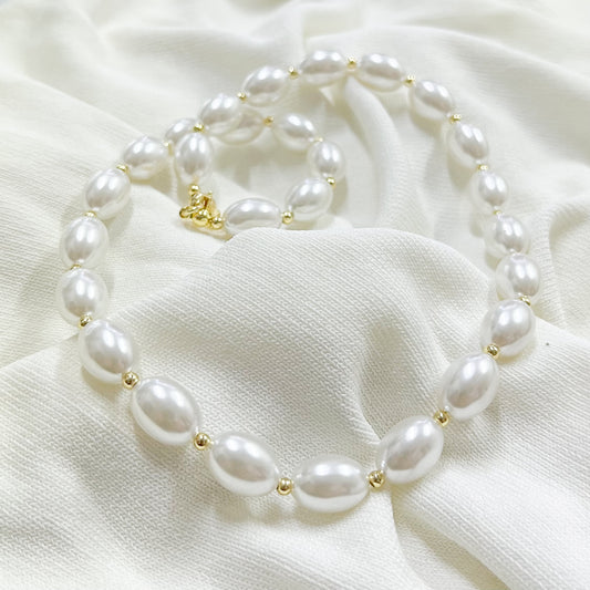 Collar Perla ovalada