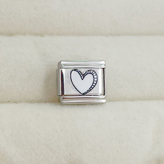 CHARM CORAZÓN BLANCO