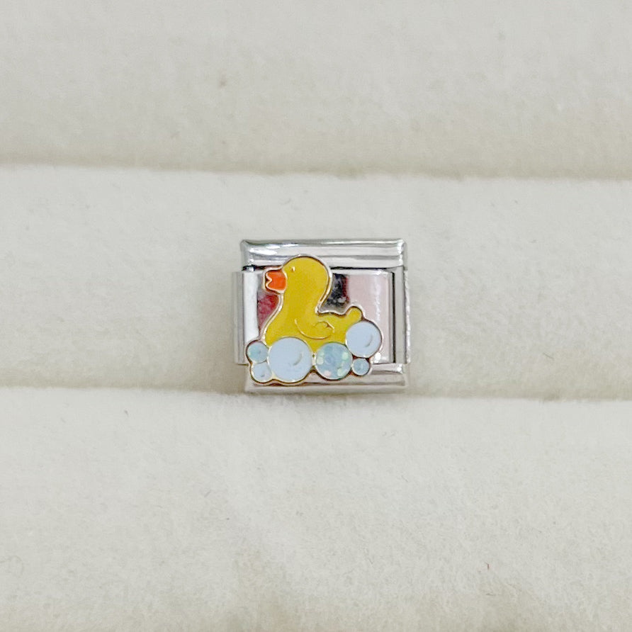 CHARM PATO