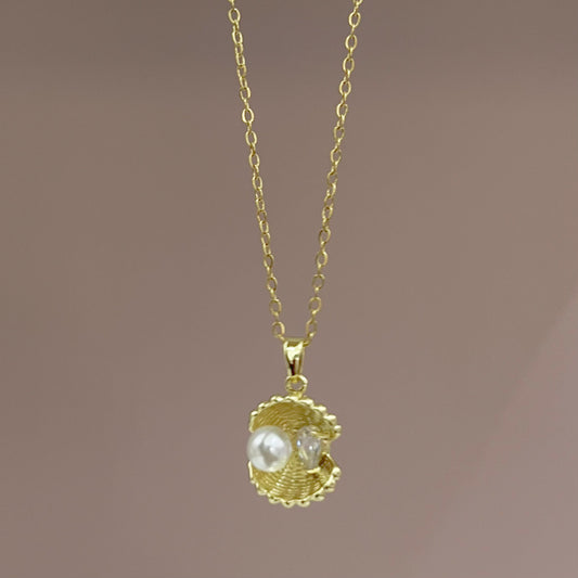 COLLAR CONCHA PERLA