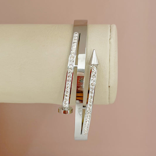 BRAZALETE FLECHA CRISTALES PLATEADO