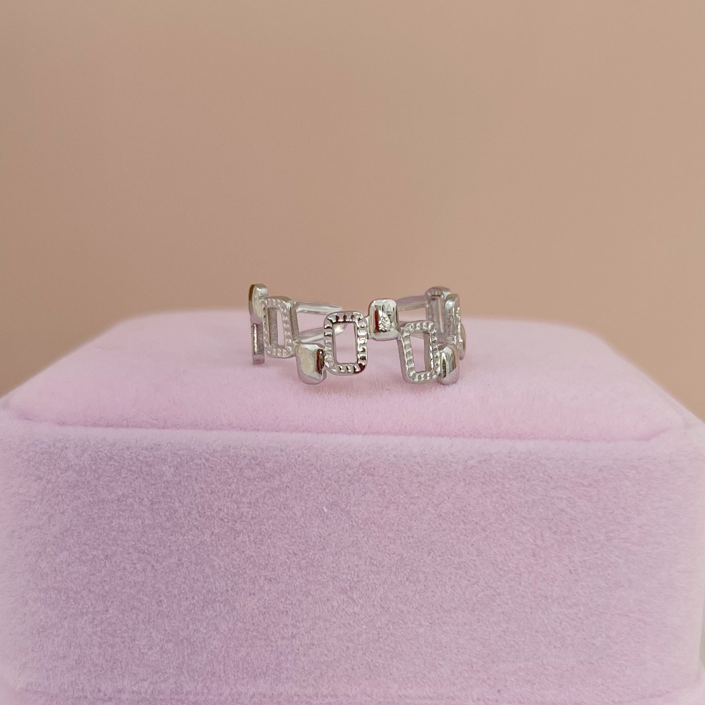 ANILLO CUADROS PLATEADO